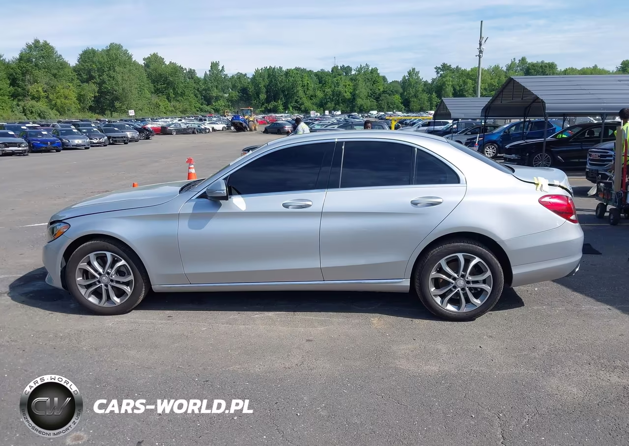 2015 Mercedes-Benz C 300 4Matic VIN:55SWF4KBXFU051691 - 14