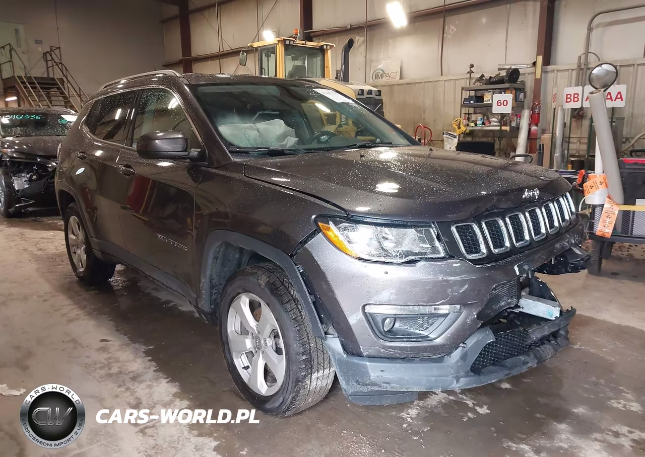 2019 Jeep Compass Latitude 4X4 – zdjęcie 1 z 16