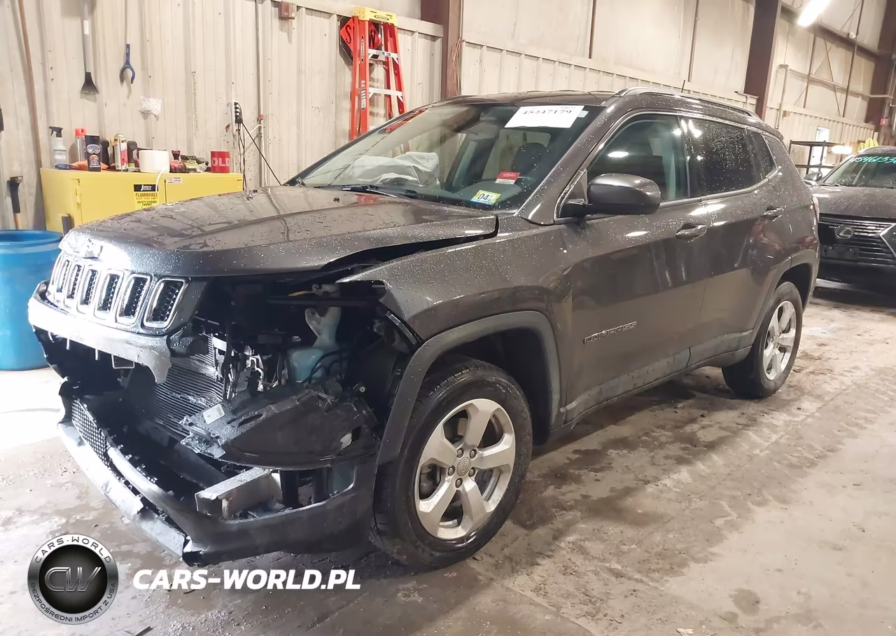 2019 Jeep Compass Latitude 4X4 VIN:3C4NJDBBXKT594014 - 2