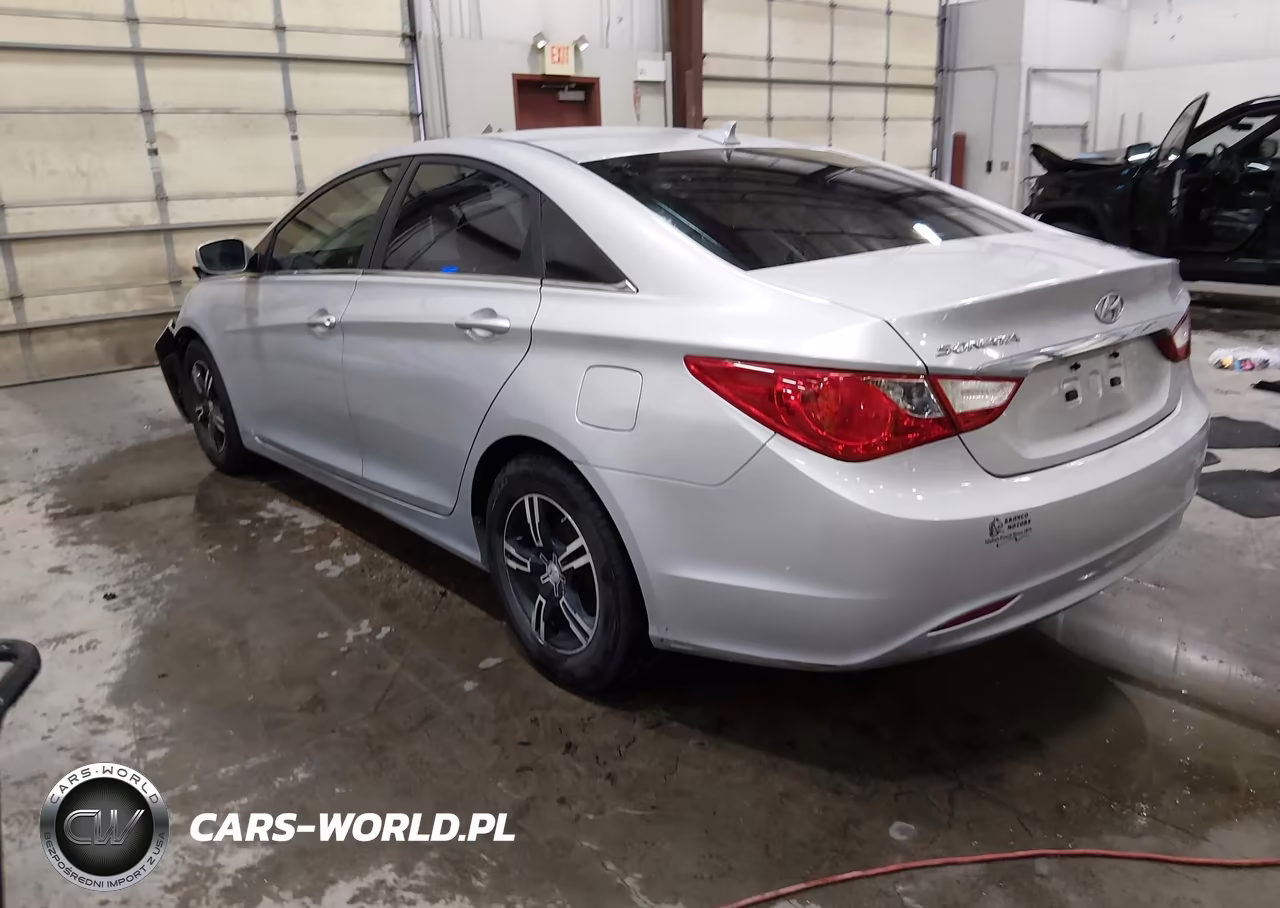 2013 Hyundai Sonata Gls VIN:5NPEB4AC8DH517989 - 3