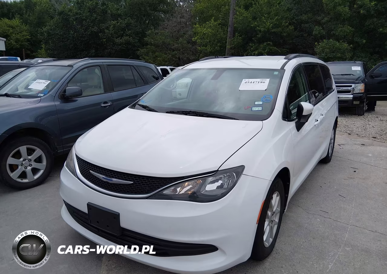 2020 Chrysler Voyager Lxi VIN:2C4RC1DG4LR156807 - 6