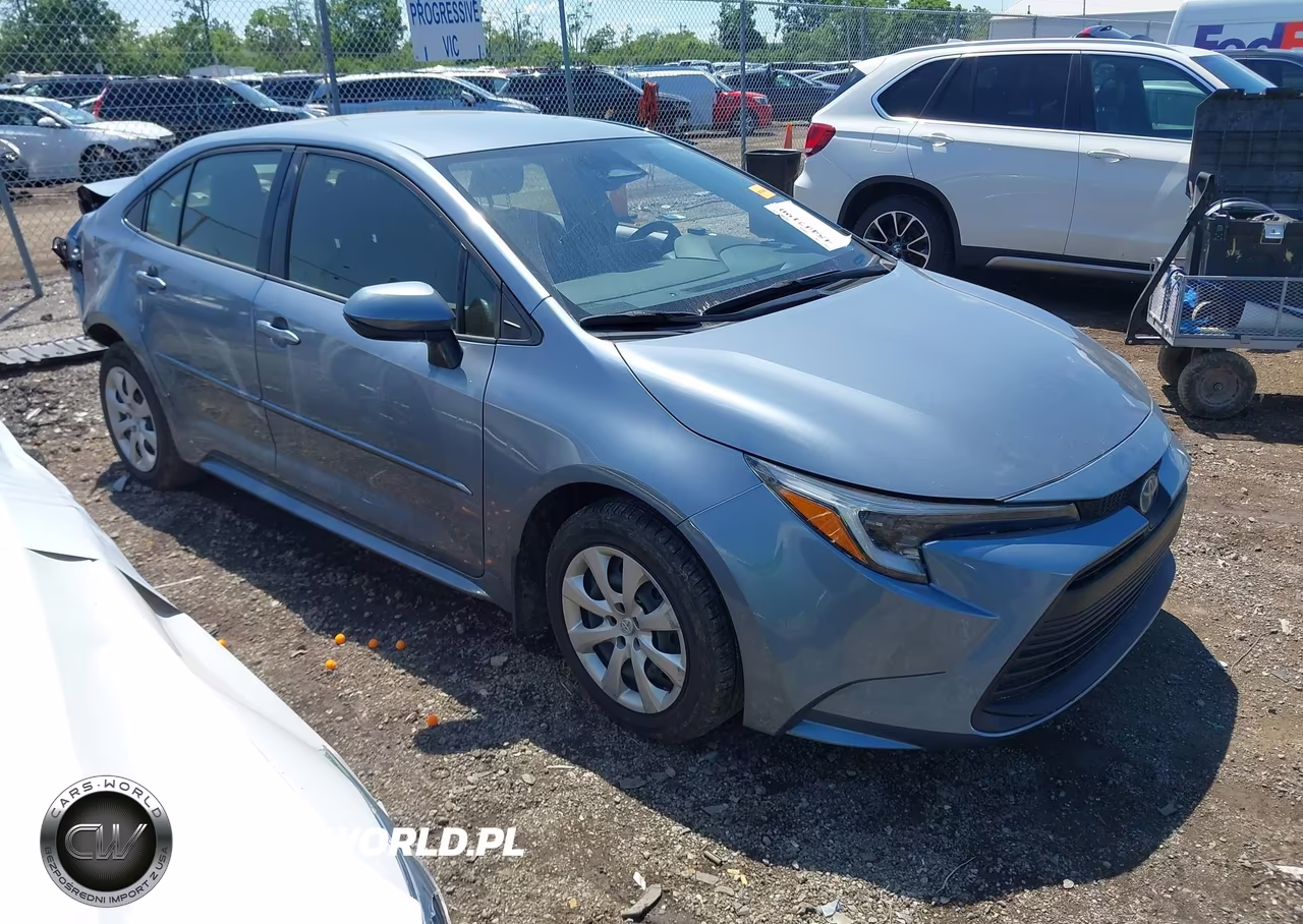 2025 Toyota Corolla Hybrid Le – zdjęcie 1 z 17