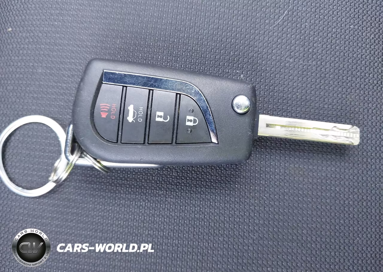 2025 Toyota Corolla Hybrid Le VIN:JTDBCMFE3S3069373 - 11