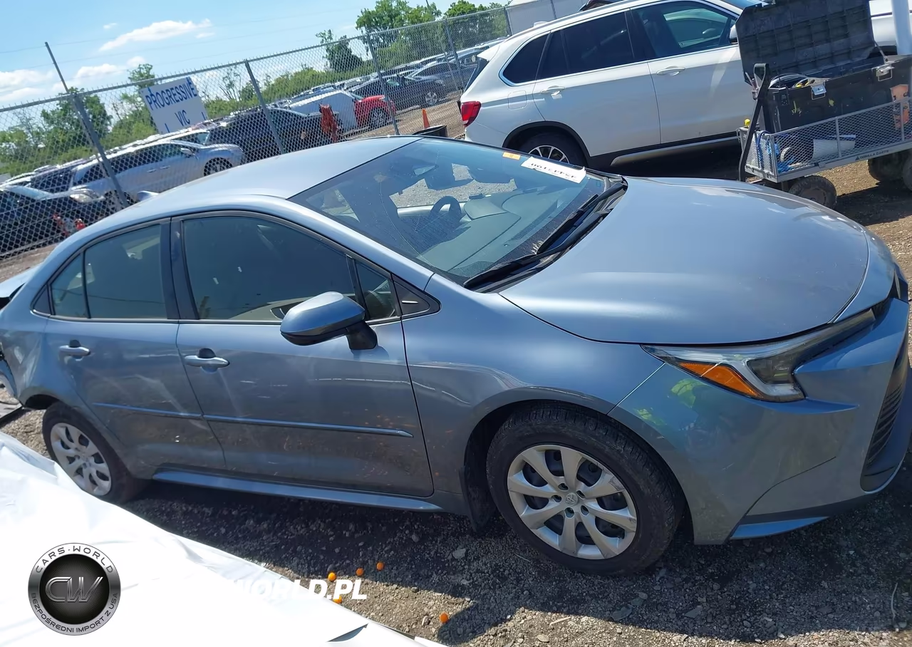 2025 Toyota Corolla Hybrid Le VIN:JTDBCMFE3S3069373 - 14