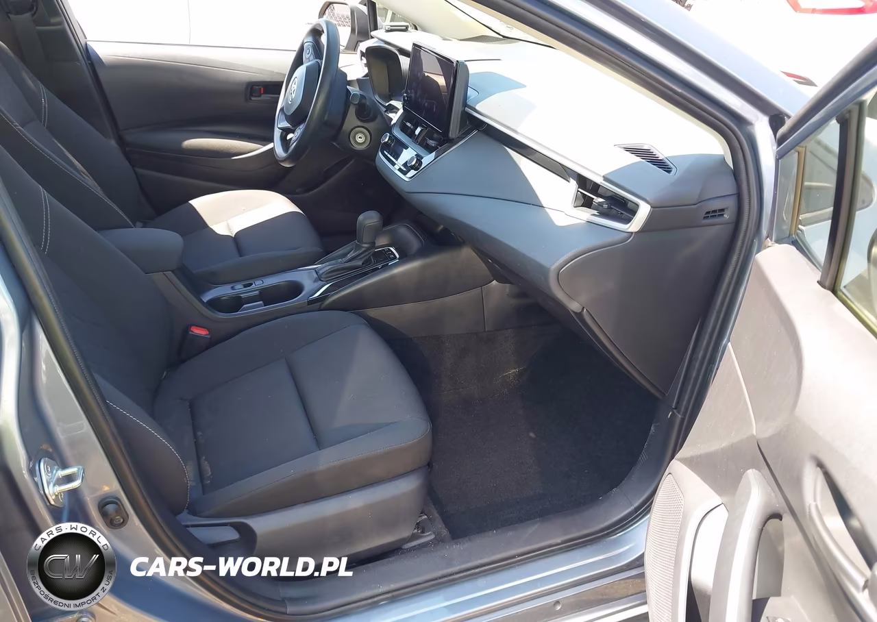 2025 Toyota Corolla Hybrid Le VIN:JTDBCMFE3S3069373 - 5