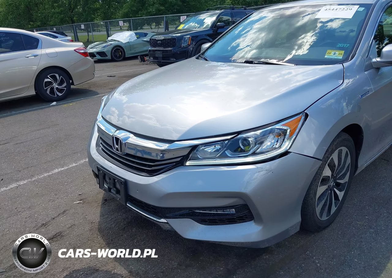 2017 Honda Accord Hybrid Ex-L VIN:JHMCR6F52HC020056 - 17