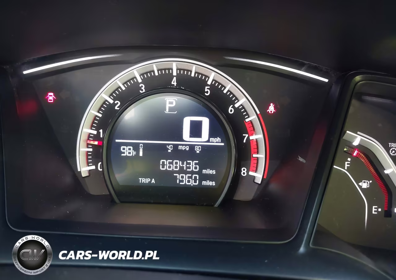 2018 Honda Civic Sport VIN:SHHFK7H49JU213518 - 15