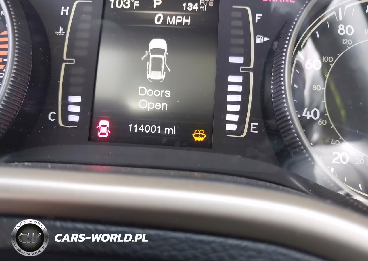 2018 Jeep Cherokee Latitude Fwd VIN:1C4PJLCB4JD620449 - 14