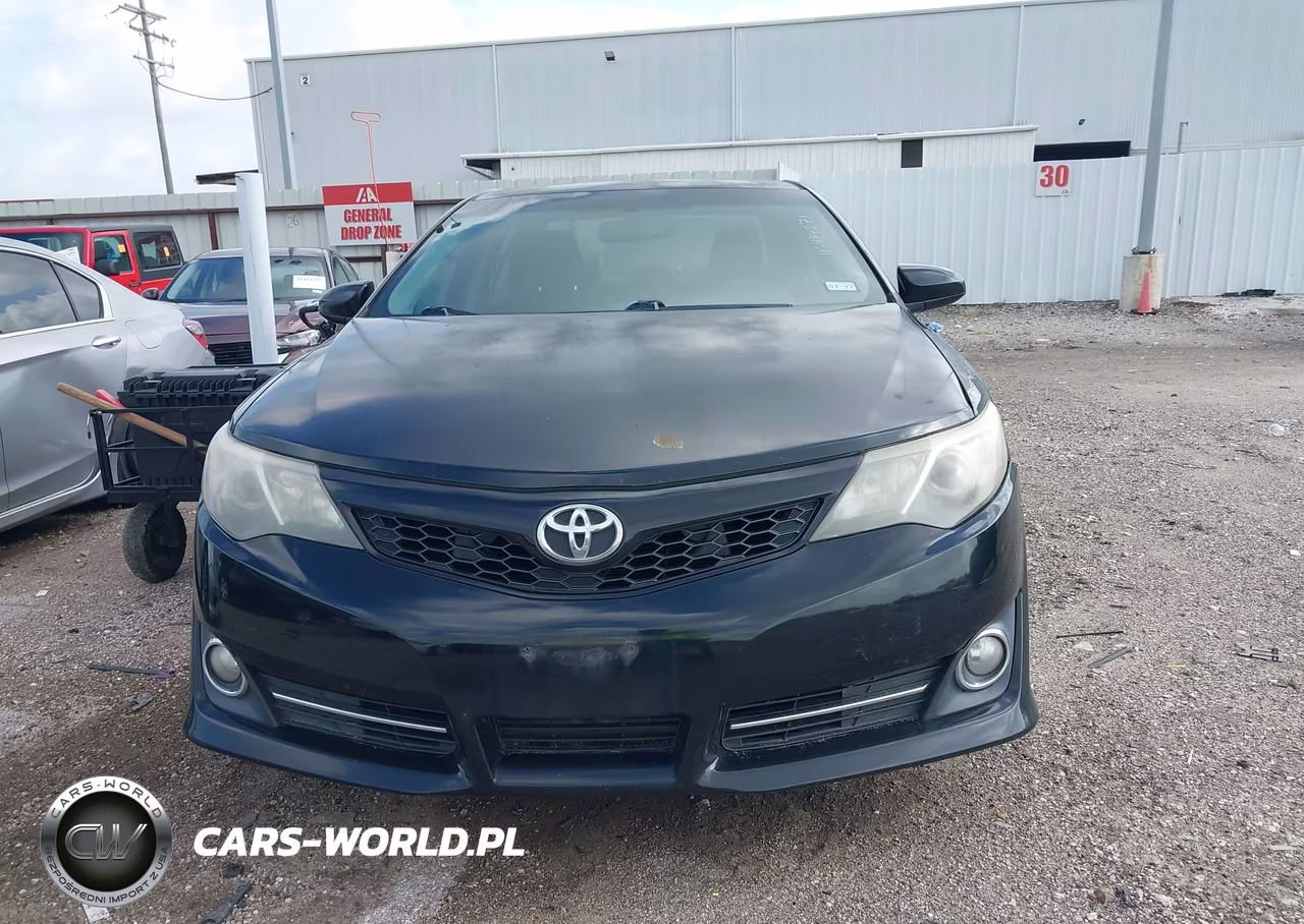2013 Toyota Camry Se VIN:4T1BF1FK2DU704927 - 12
