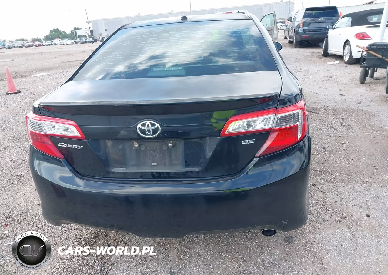 2013 Toyota Camry Se VIN:4T1BF1FK2DU704927 - 16