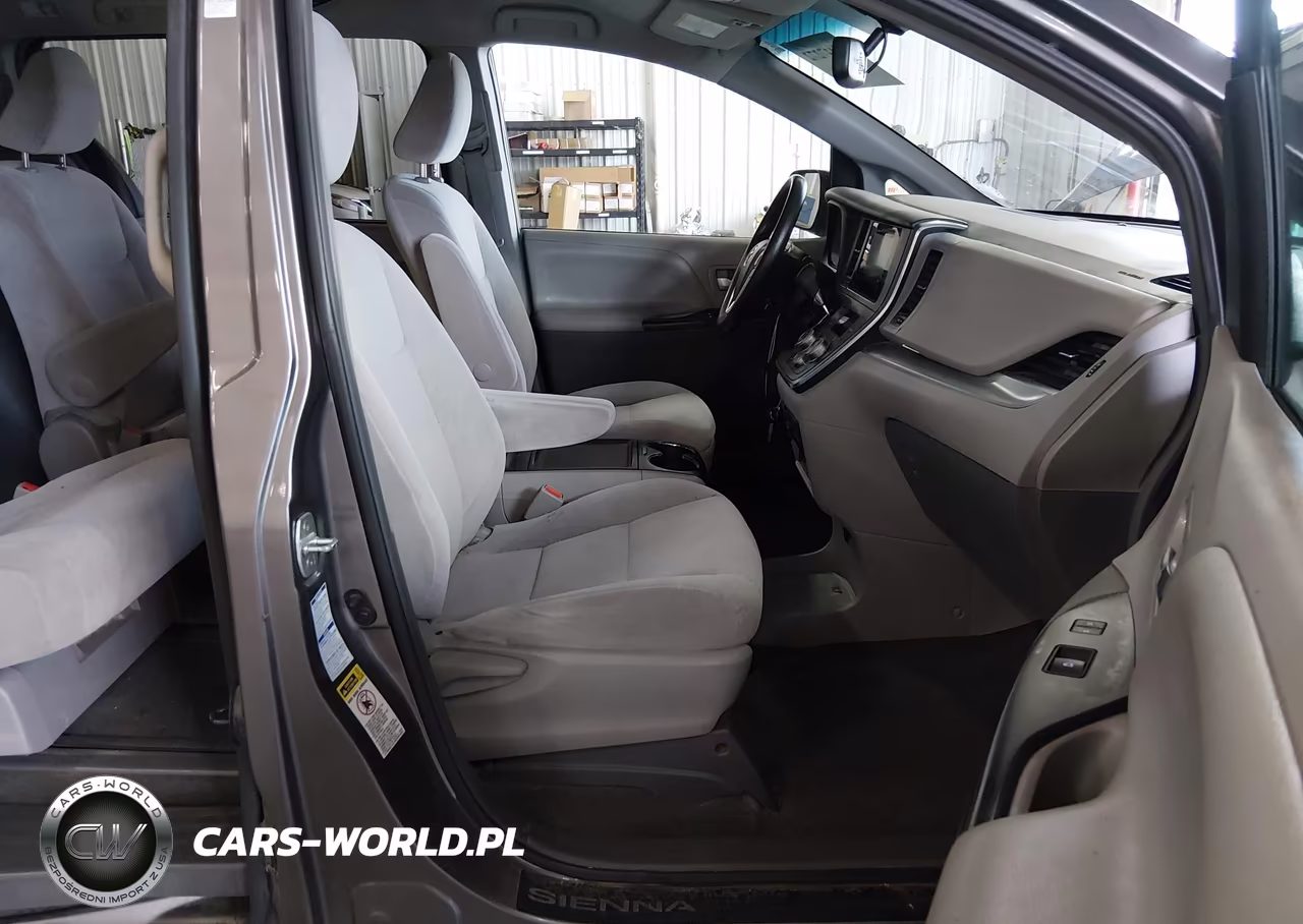 2016 Toyota Sienna Le 7 Passenger VIN:5TDJK3DCXGS143887 - 5