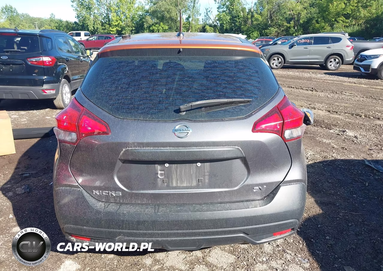 2018 Nissan Kicks S-Sr-Sv VIN:3N1CP5CUXJL518466 - 17