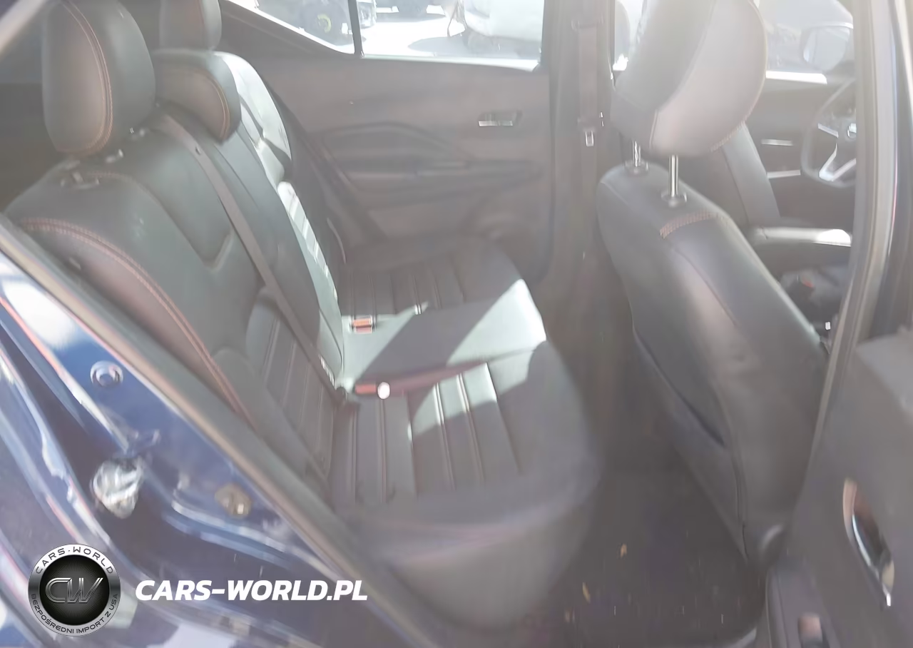 2019 Nissan Kicks Sr VIN:3N1CP5CU3KL533425 - 8