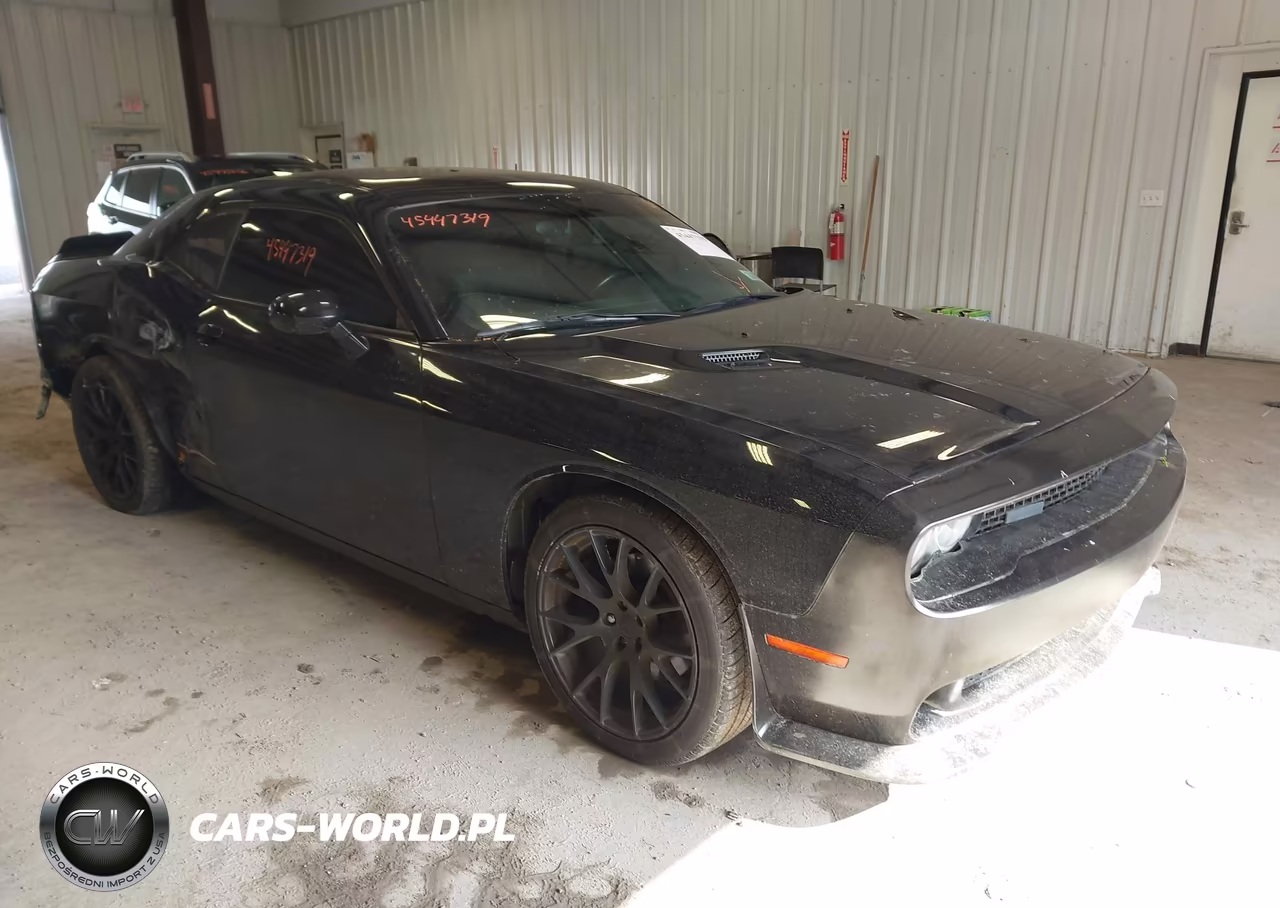 2013 Dodge Challenger Sxt