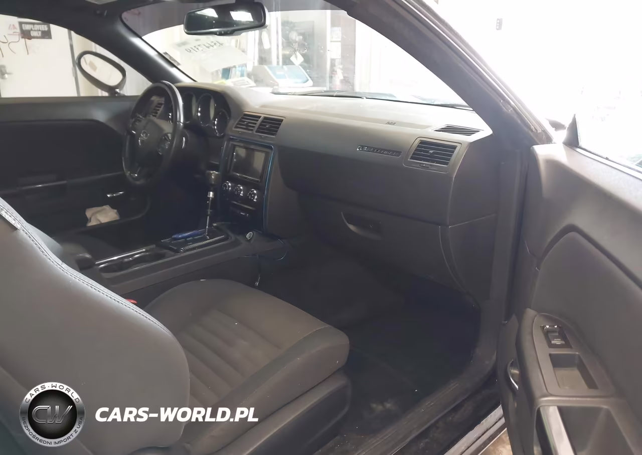 2013 Dodge Challenger Sxt VIN:2C3CDYAG6DH649495 - 5