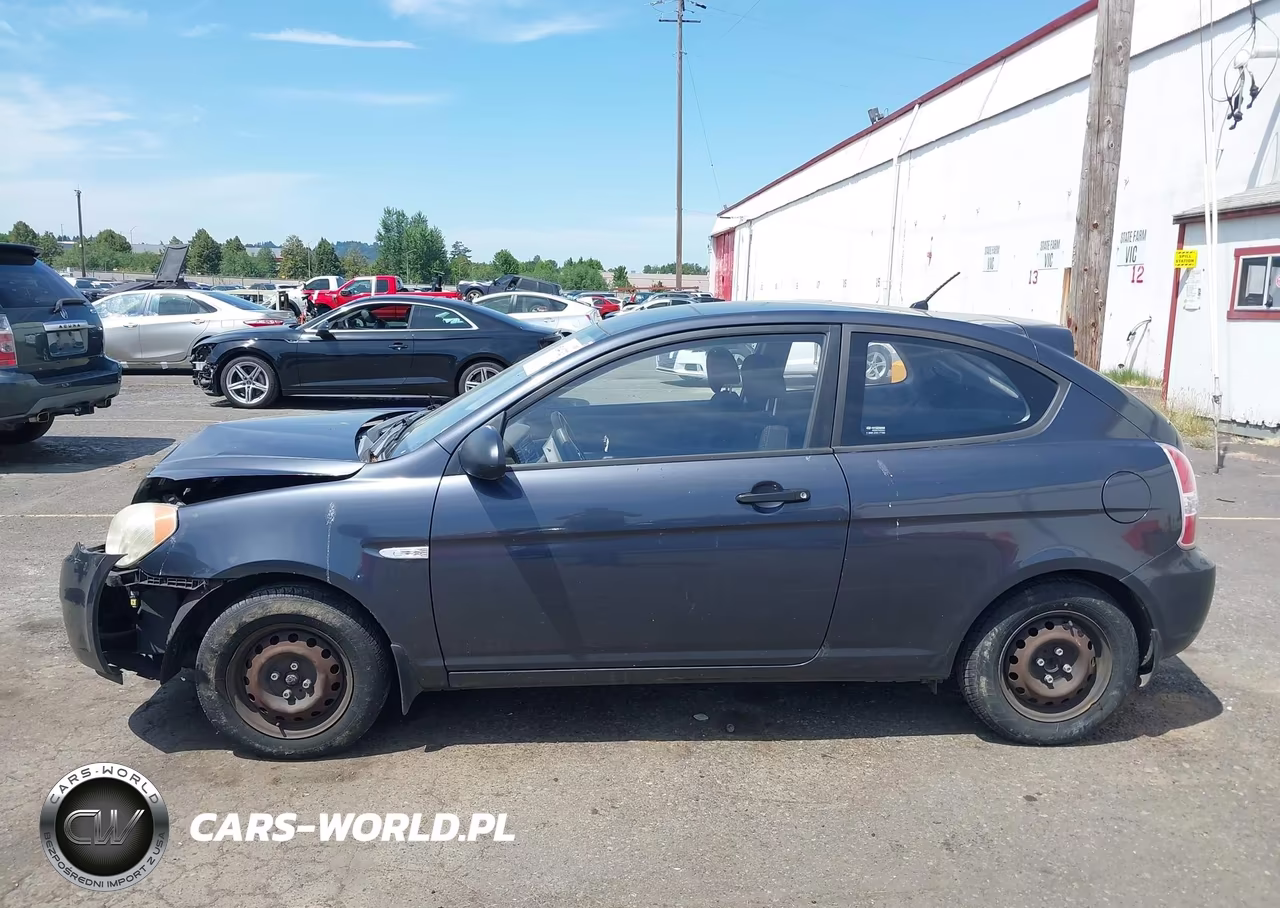 2007 Hyundai Accent Gs VIN:KMHCM36C27U049560 - 14