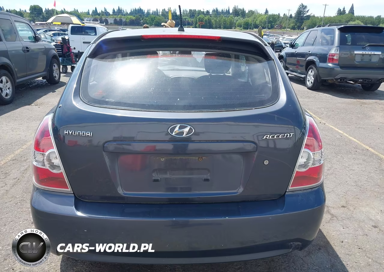 2007 Hyundai Accent Gs VIN:KMHCM36C27U049560 - 16