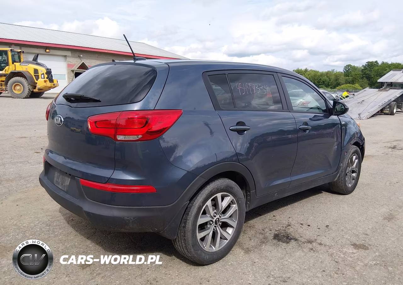 2016 Kia Sportage Lx VIN:KNDPBCAC1G7811682 - 4