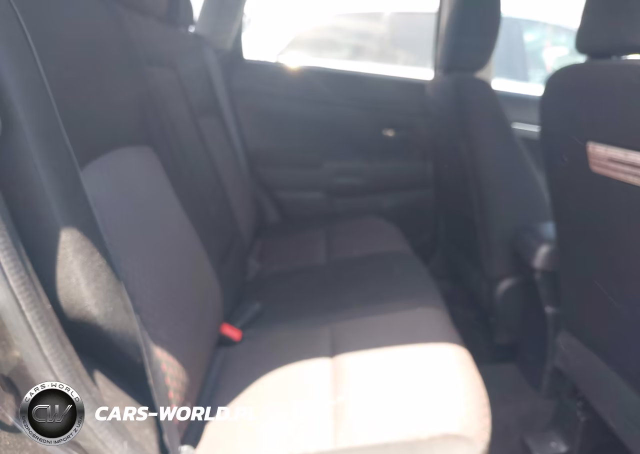 2017 Mitsubishi Outlander Sport 2.0 Le VIN:JA4AR3AUXHZ067106 - 8