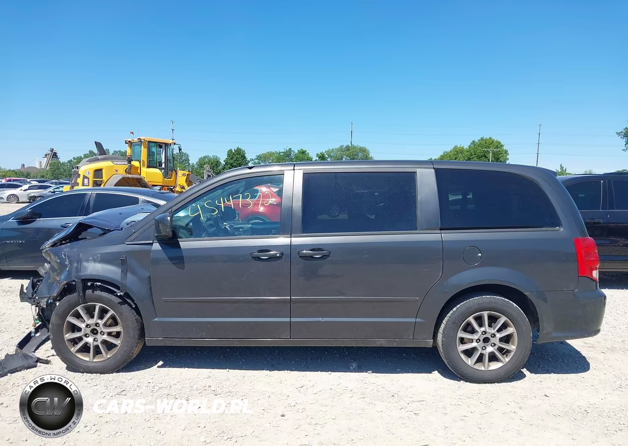 2011 Dodge Grand Caravan R-T VIN:2D4RN7DG1BR696890 - 15