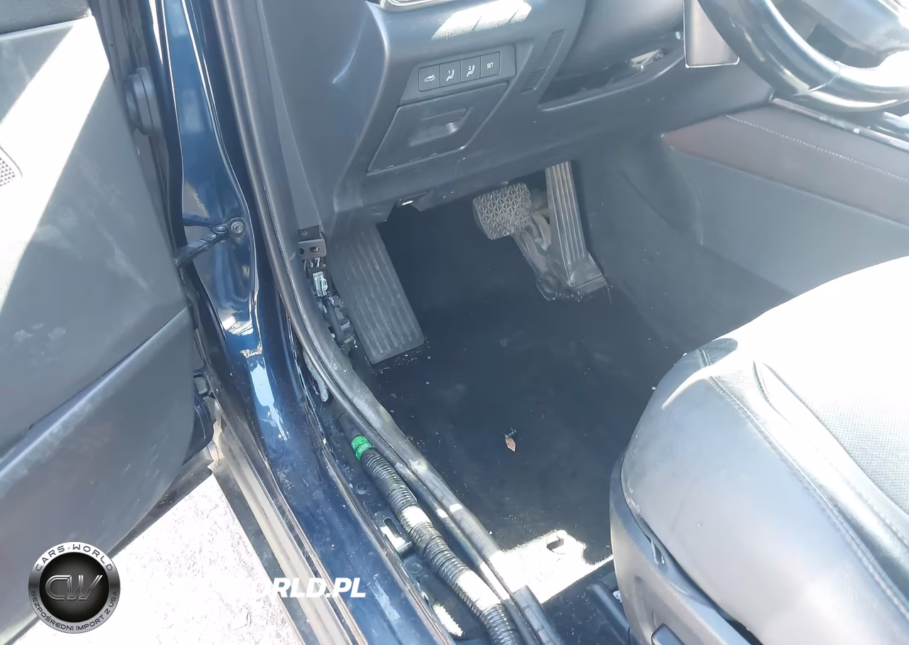 2020 Mazda Cx-30 Premium Package VIN:3MVDMBEM4LM124477 - 6