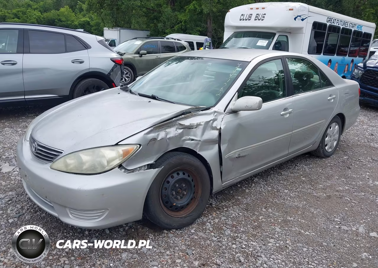 2005 Toyota Camry Le VIN:4T1BE32K65U087022 - 2