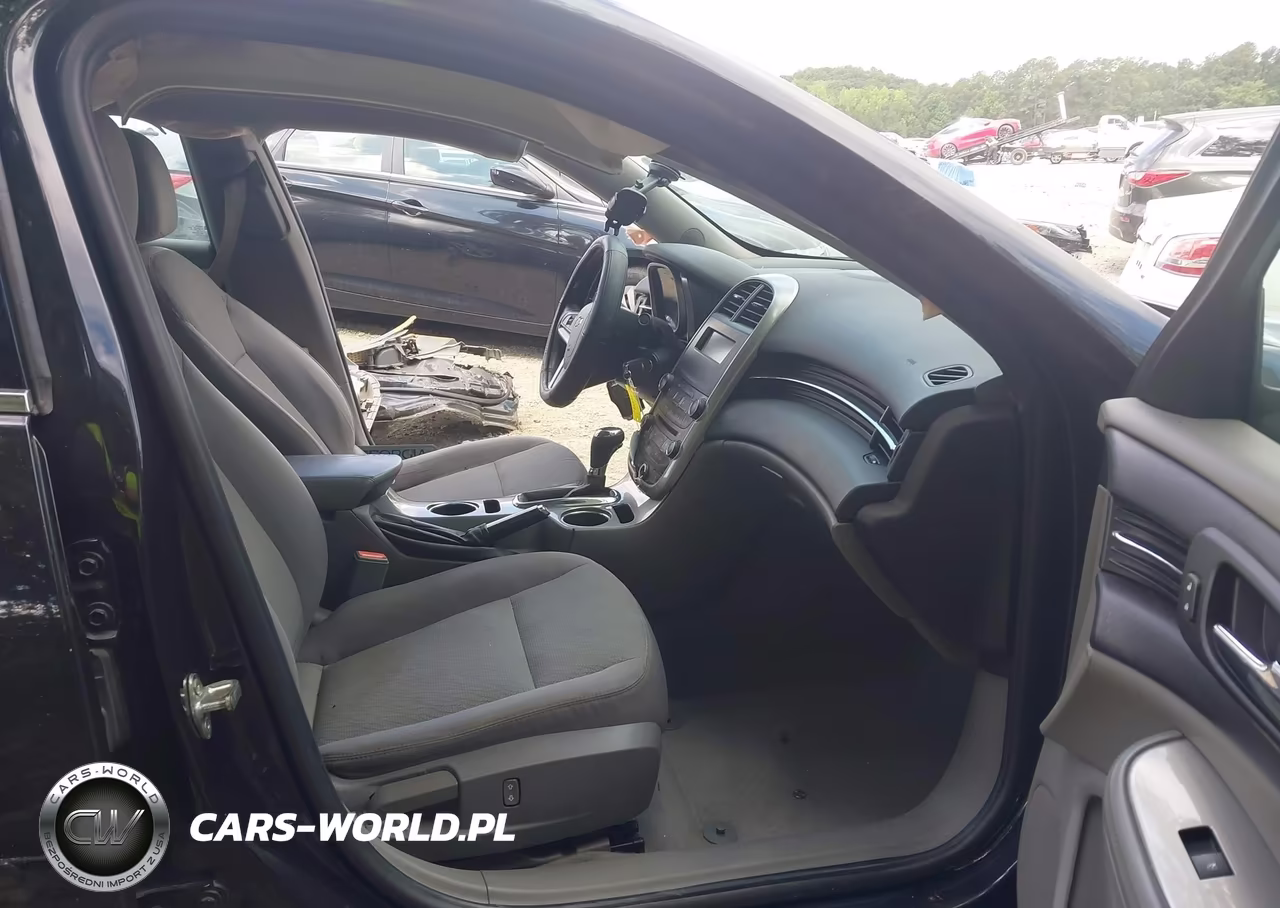 2014 Chevrolet Malibu 1Ls VIN:1G11B5SL6EF213762 - 5