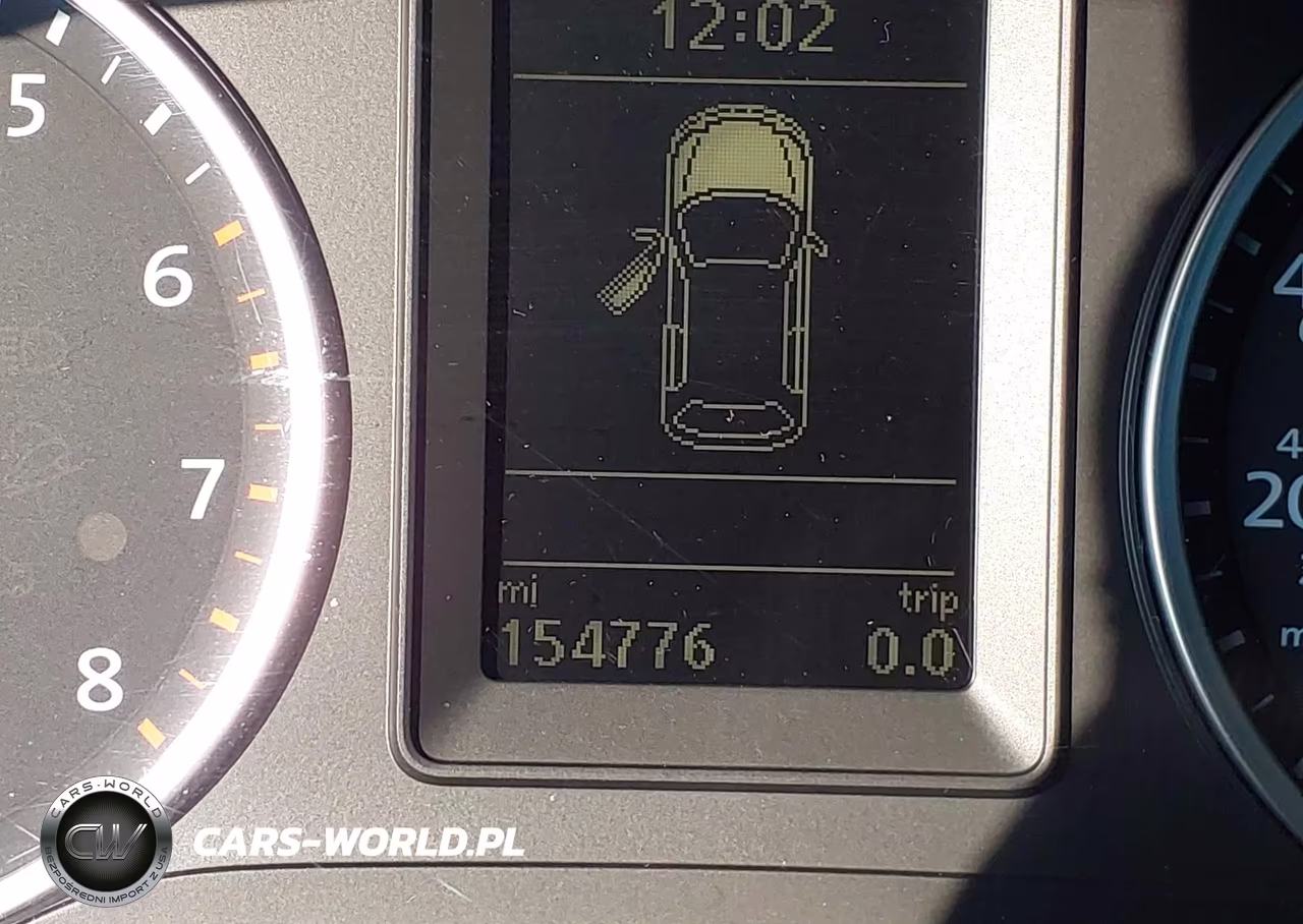 2017 Volkswagen Tiguan 2.0T Wolfsburg Edition VIN:WVGSV7AX0HK003846 - 15