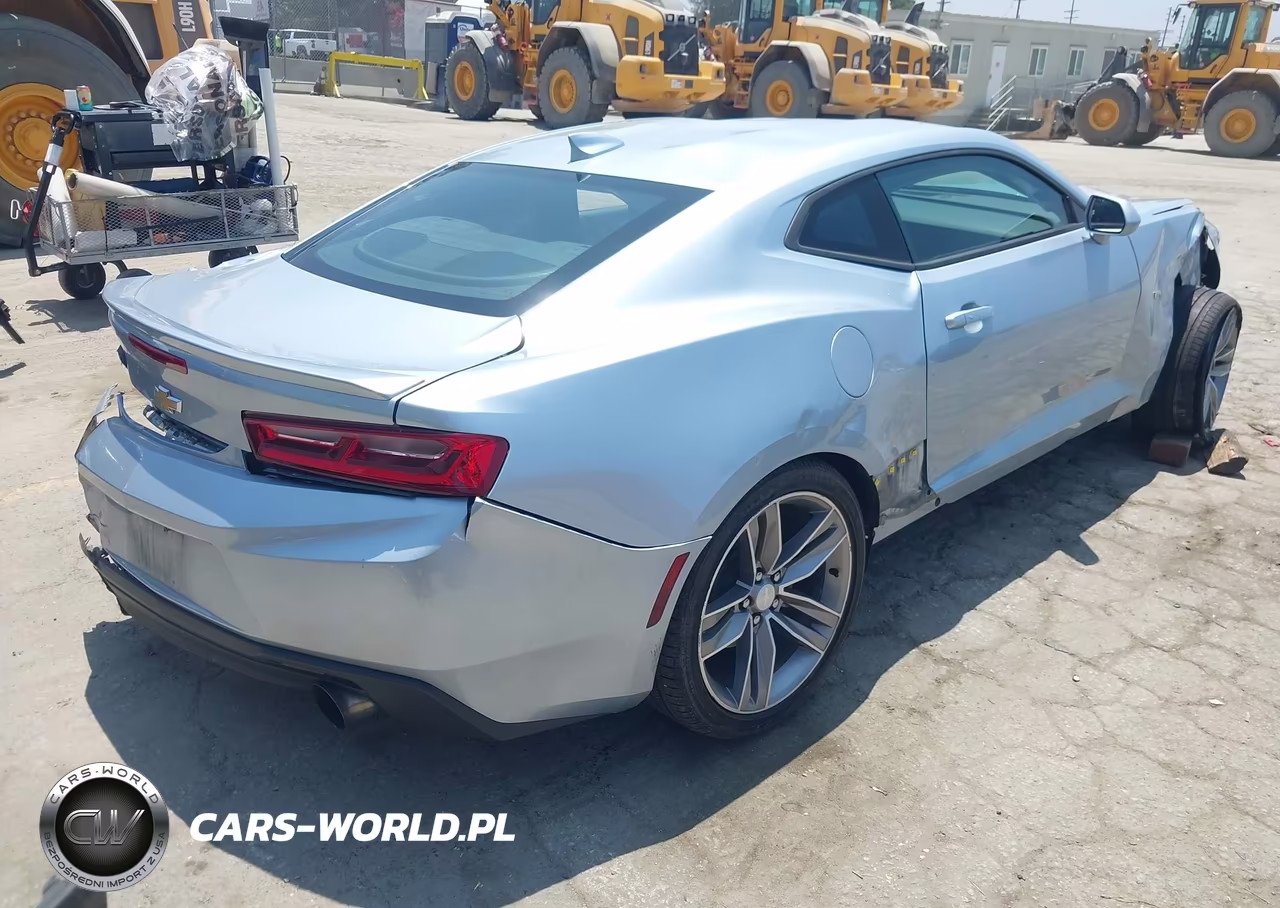 2017 Chevrolet Camaro 1Lt VIN:1G1FB1RX5H0172667 - 4