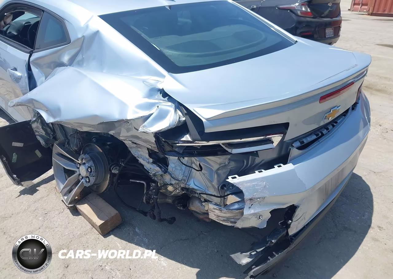 2017 Chevrolet Camaro 1Lt VIN:1G1FB1RX5H0172667 - 6