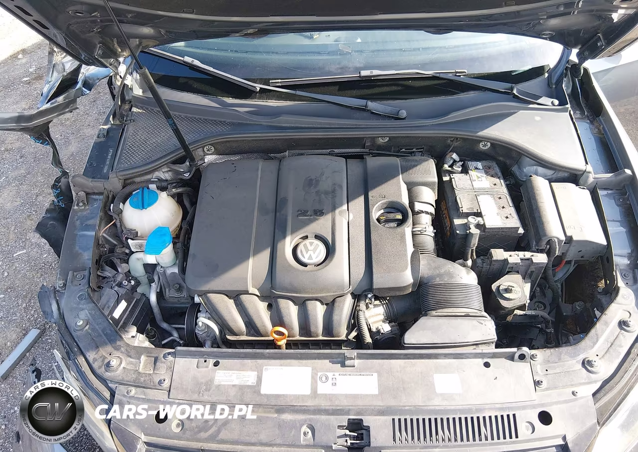 2013 Volkswagen Passat 2.5L S VIN:1VWAH7A33DC115529 - 10