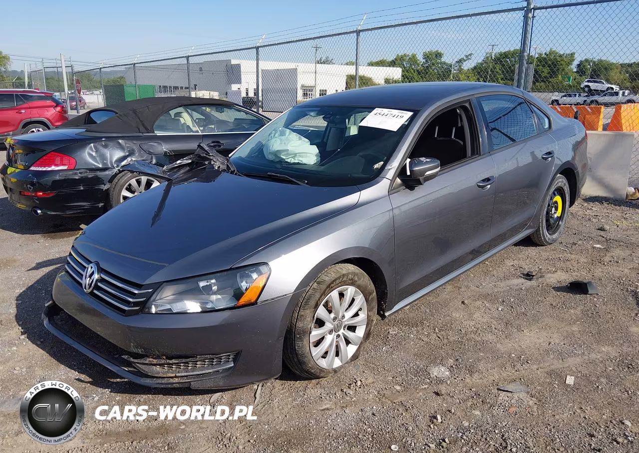 2013 Volkswagen Passat 2.5L S VIN:1VWAH7A33DC115529 - 2