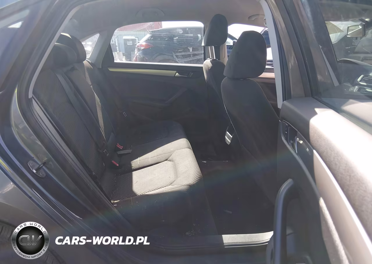 2013 Volkswagen Passat 2.5L S VIN:1VWAH7A33DC115529 - 8