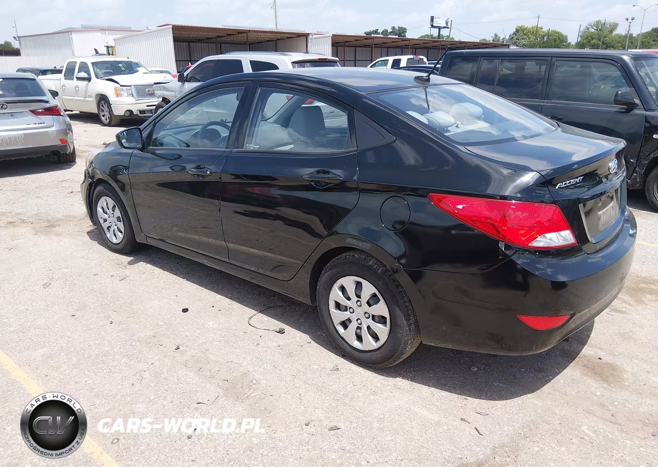 2015 Hyundai Accent Gls VIN:KMHCT4AE2FU920179 - 3