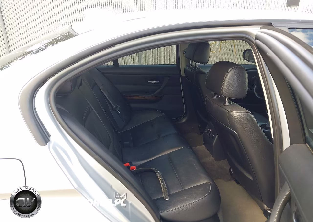 2011 BMW 328I xDrive VIN:WBAPK5C59BF121636 - 8