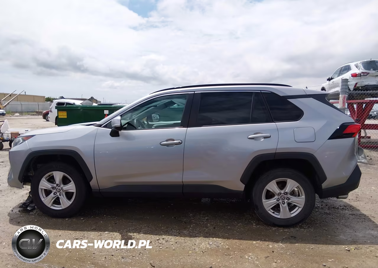 2021 Toyota Rav4 Xle VIN:2T3W1RFV2MC138818 - 14