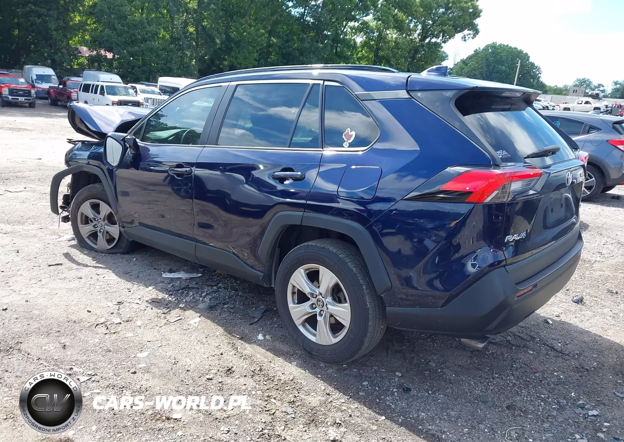 2021 Toyota Rav4 Xle VIN:2T3W1RFV5MC092708 - 3