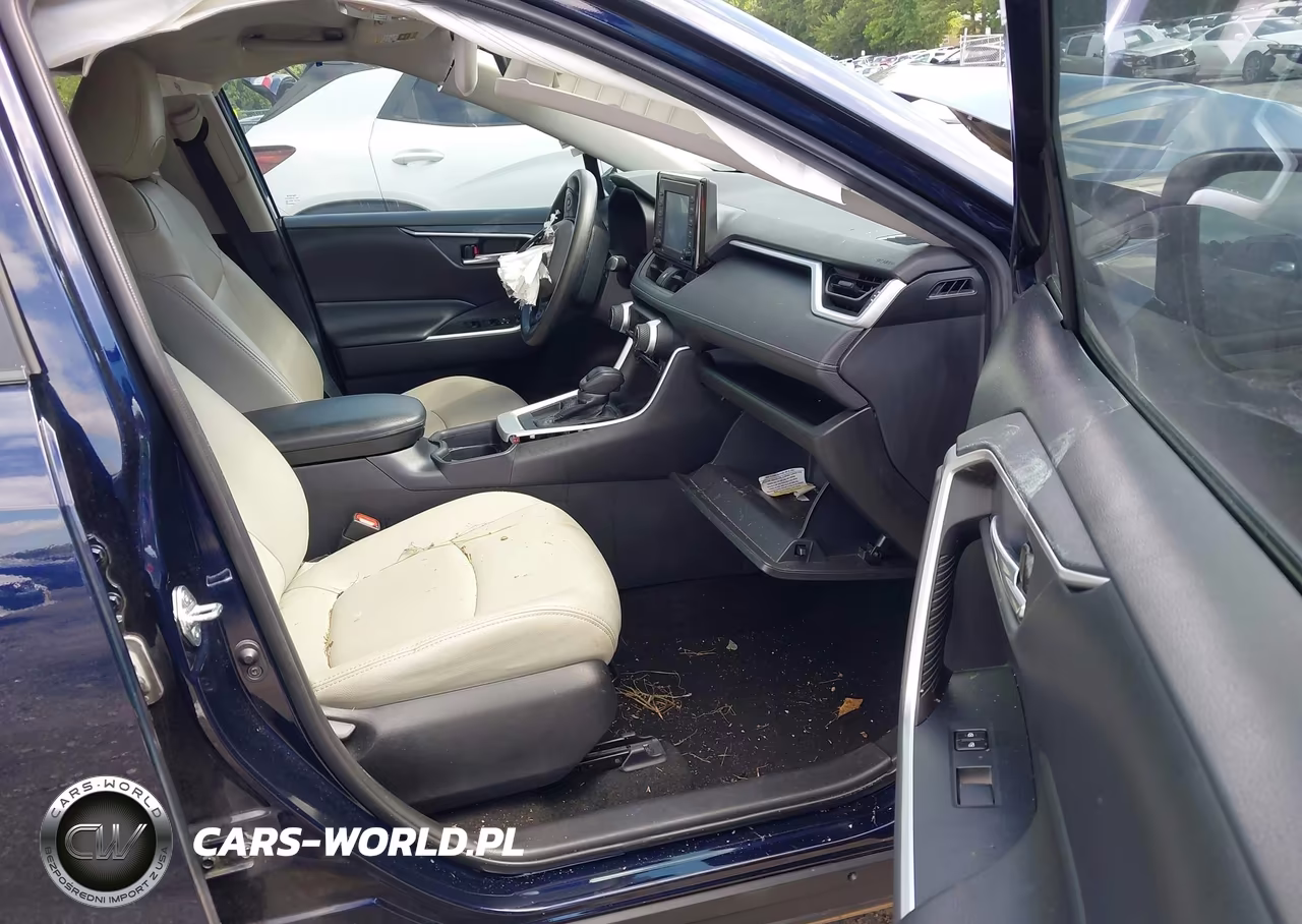 2021 Toyota Rav4 Xle VIN:2T3W1RFV5MC092708 - 5
