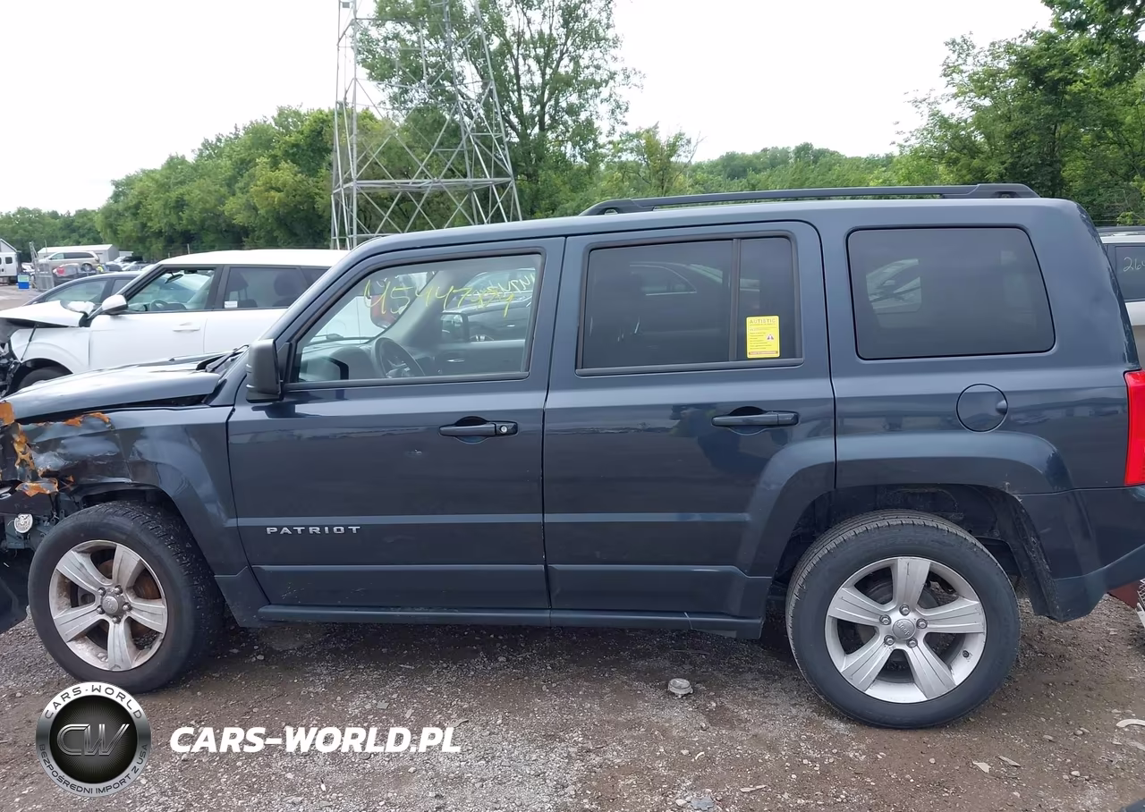 2015 Jeep Patriot Sport VIN:1C4NJPBA0FD129746 - 14
