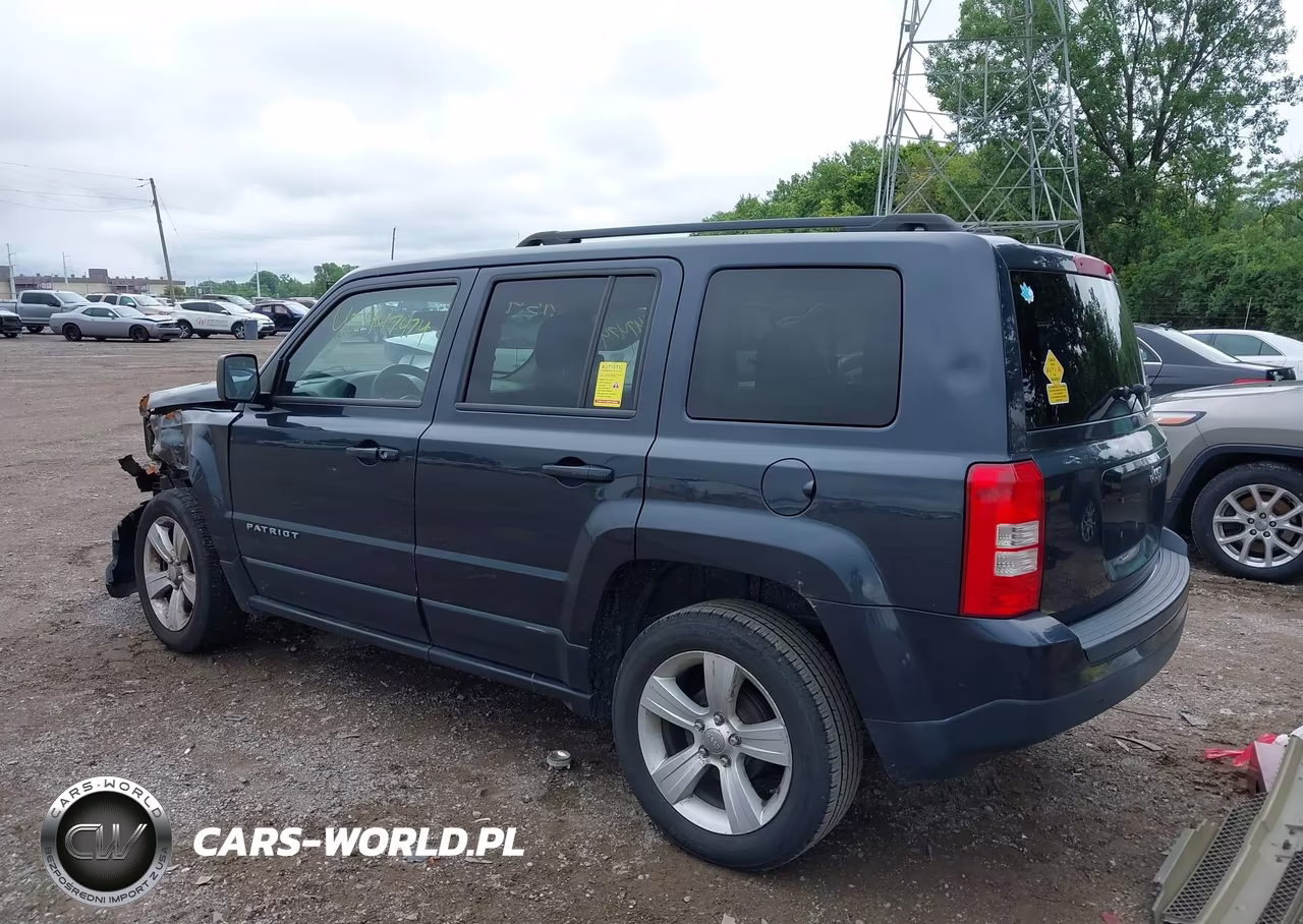 2015 Jeep Patriot Sport VIN:1C4NJPBA0FD129746 - 3