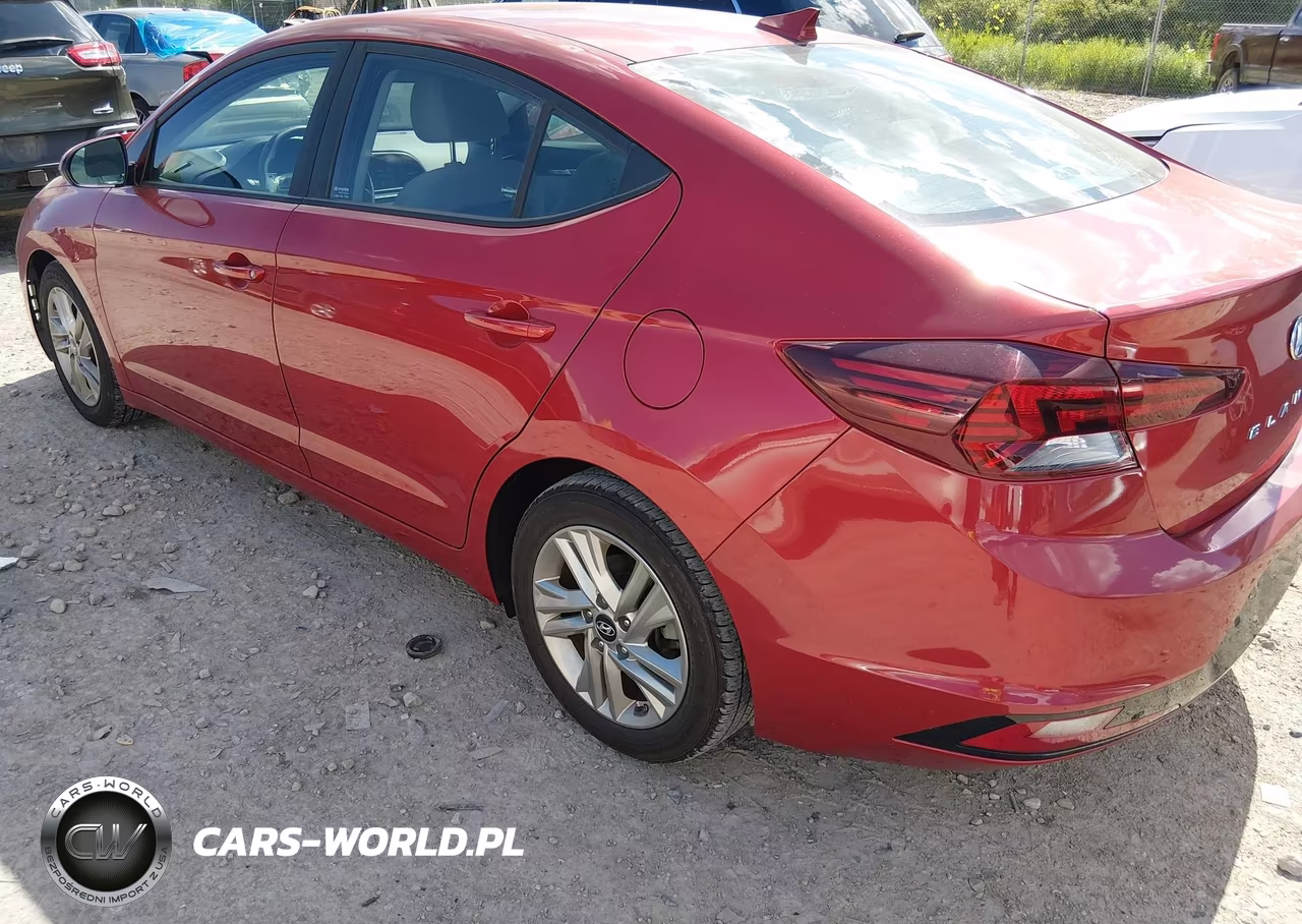 2019 Hyundai Elantra Sel VIN:5NPD84LFXKH470432 - 3
