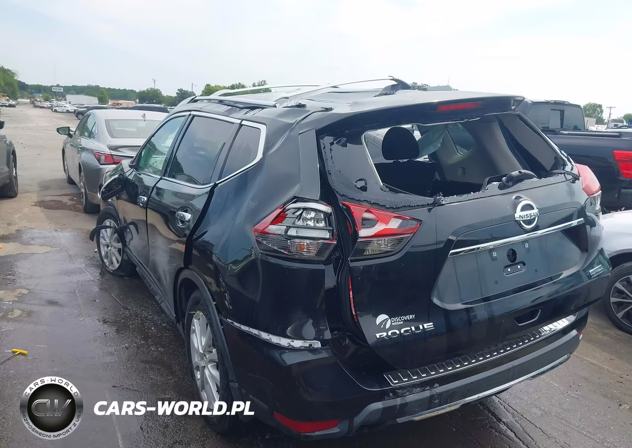 2019 Nissan Rogue S VIN:5N1AT2MT3KC822641 - 3