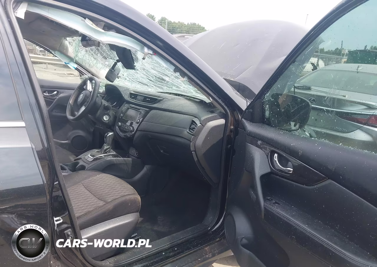 2019 Nissan Rogue S VIN:5N1AT2MT3KC822641 - 5