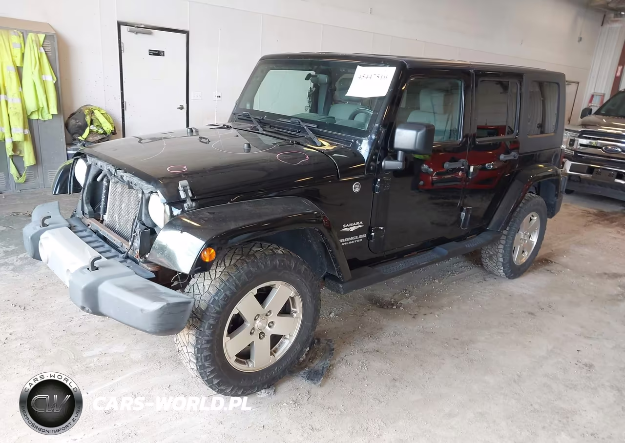 2008 Jeep Wrangler Unlimited Sahara VIN:1J8GA591X8L633676 - 2