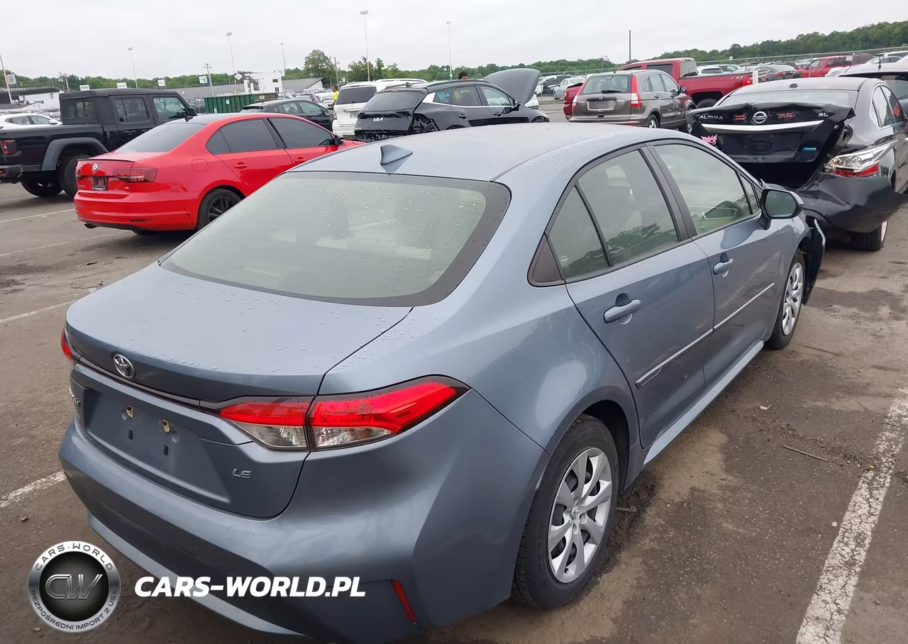 2022 Toyota Corolla Le VIN:JTDEPMAE0NJ200946 - 4