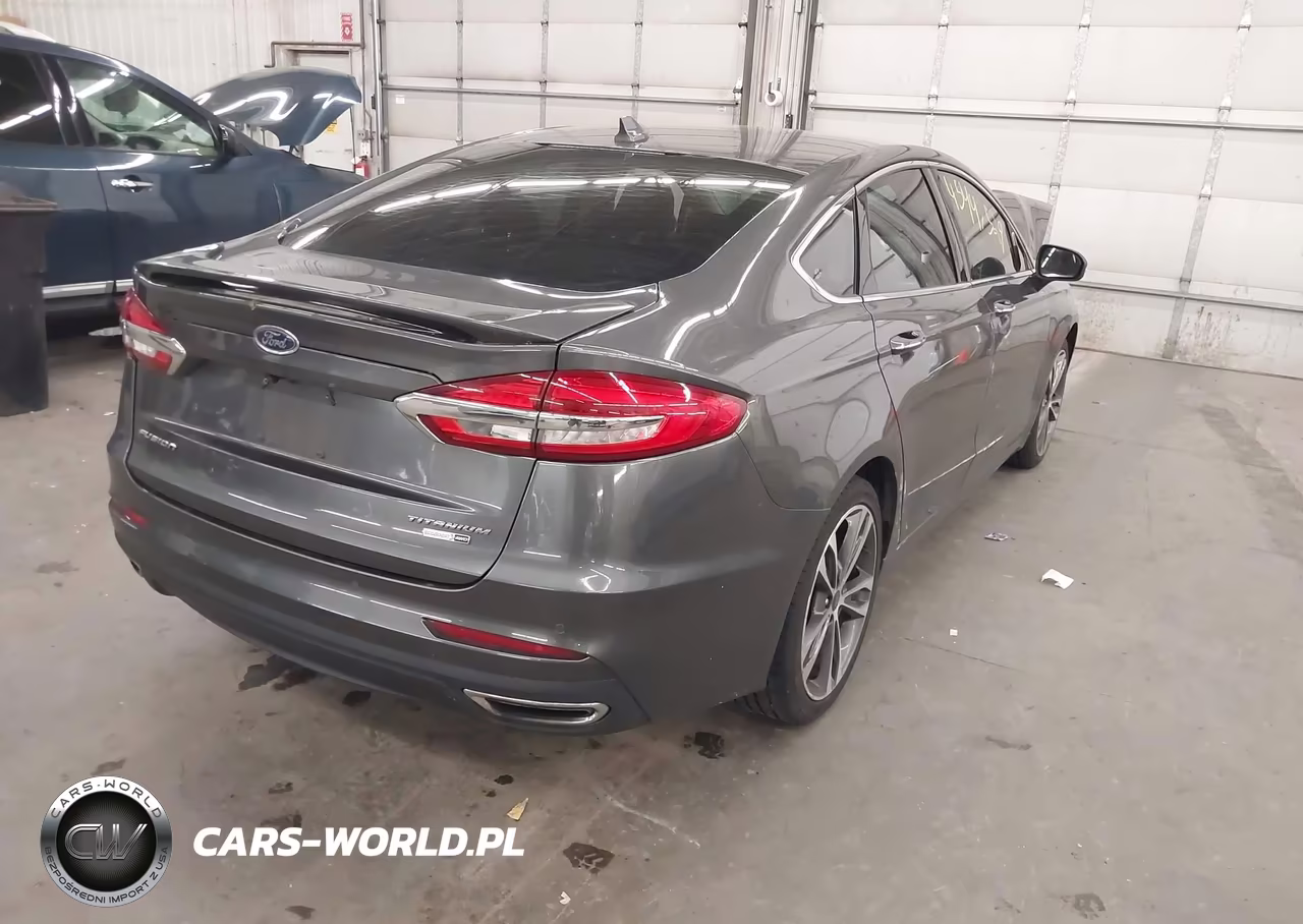 2020 Ford Fusion Titanium VIN:3FA6P0D93LR199618 - 4