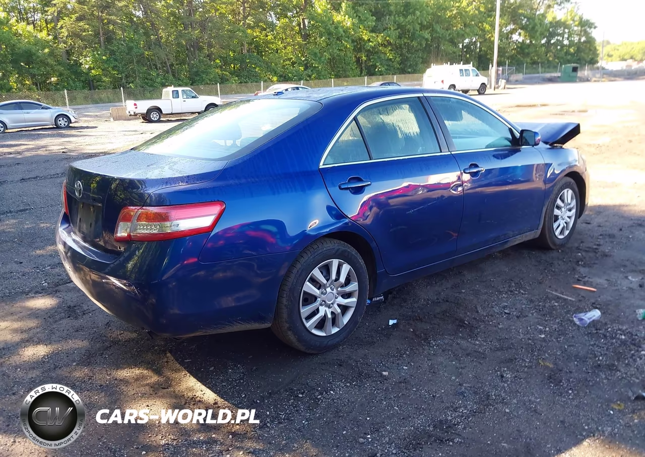 2011 Toyota Camry Le VIN:4T1BF3EK4BU637824 - 4