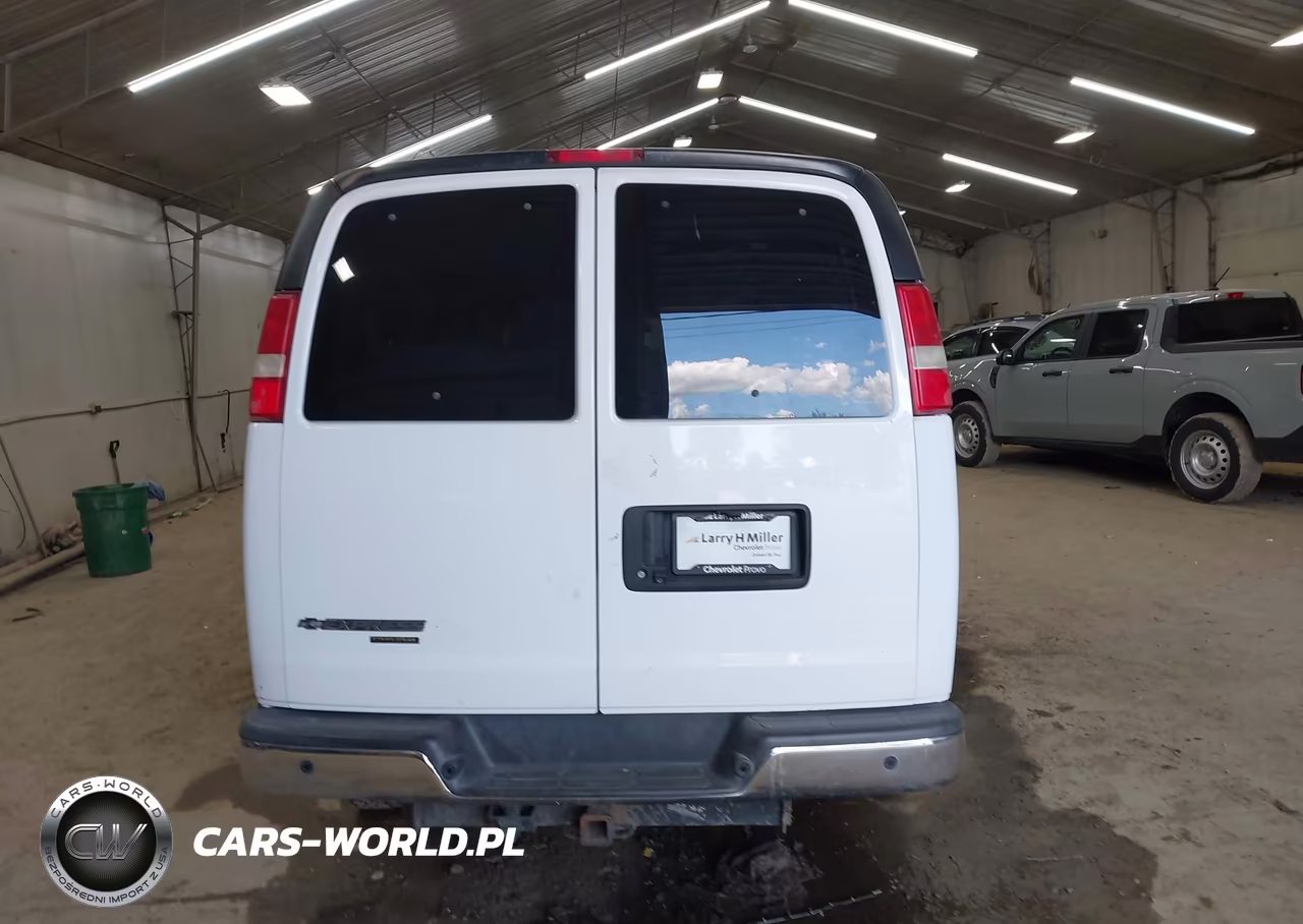 2016 Chevrolet Express 3500 Lt VIN:1GAZGPFG7G1313771 - 16