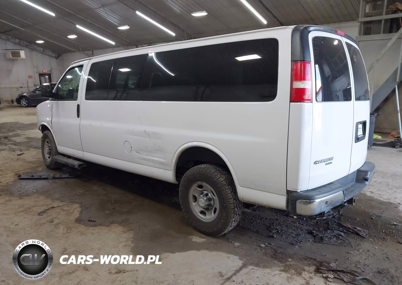 2016 Chevrolet Express 3500 Lt VIN:1GAZGPFG7G1313771 - 3