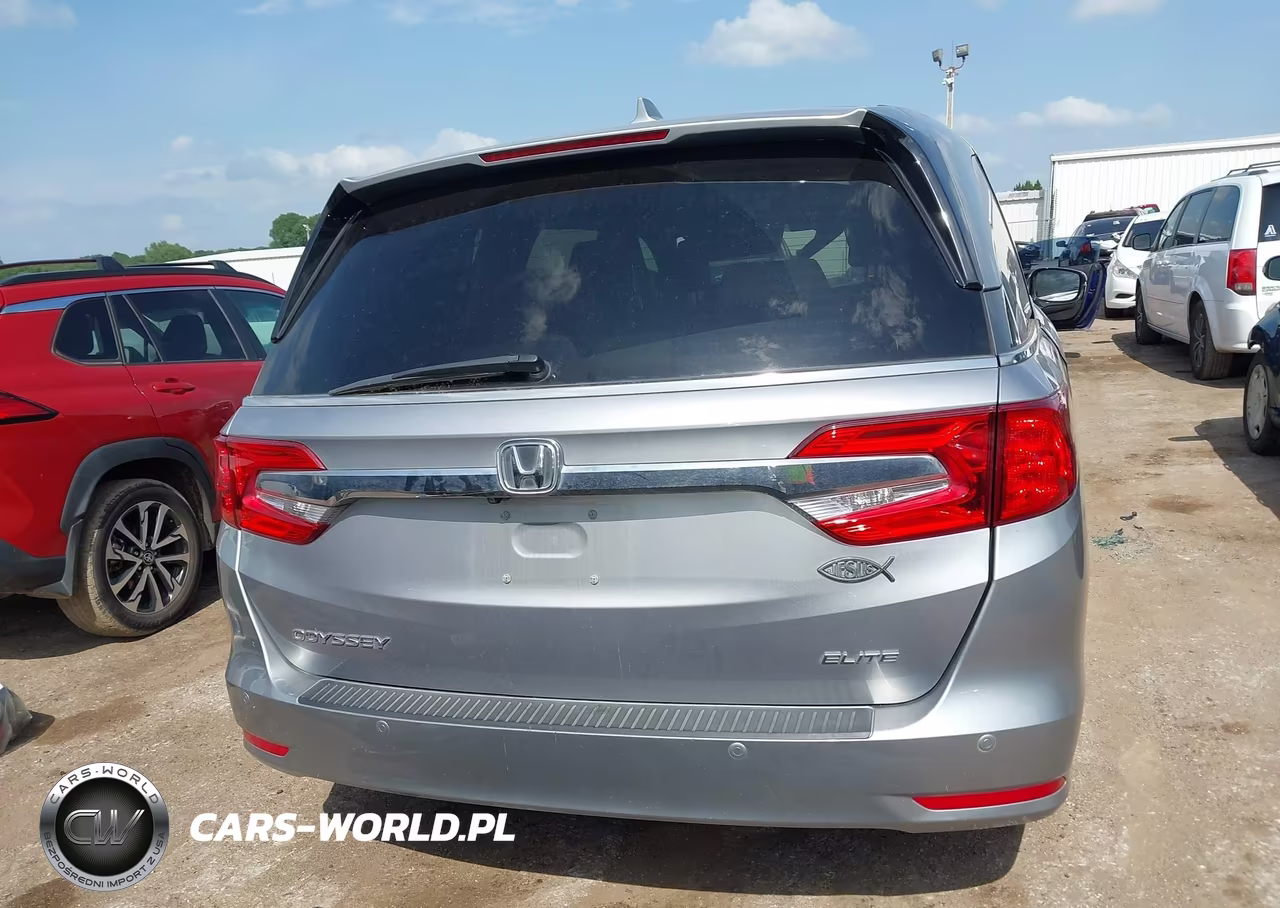 2020 Honda Odyssey Elite VIN:5FNRL6H90LB068292 - 17
